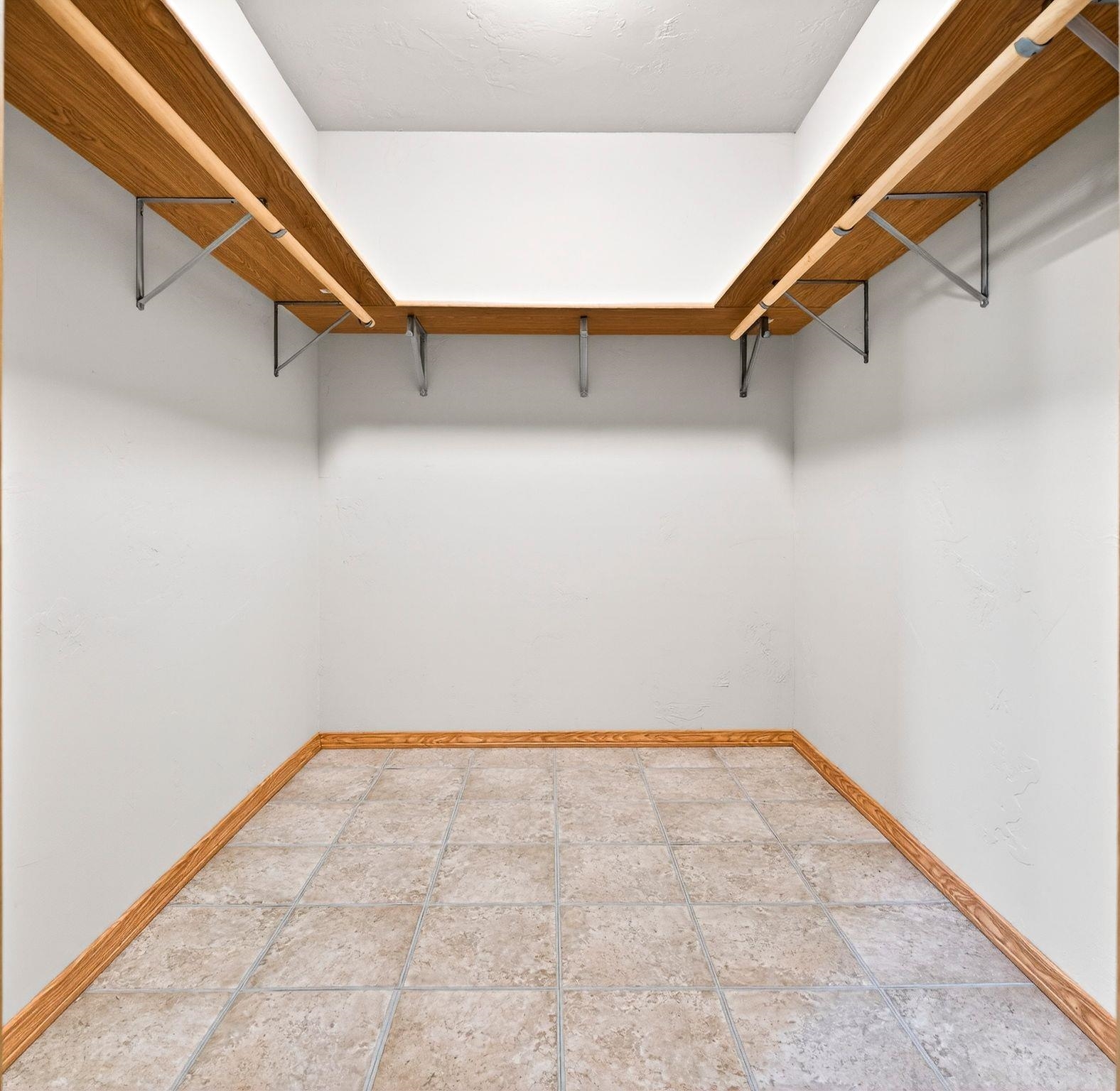 4745 Westbrook Court Appleton, WI 54913 - Photo 39 of 57