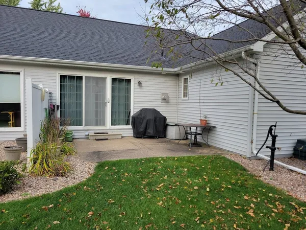 $399,900 | 4745 Westbrook Court, Appleton, WI 54913