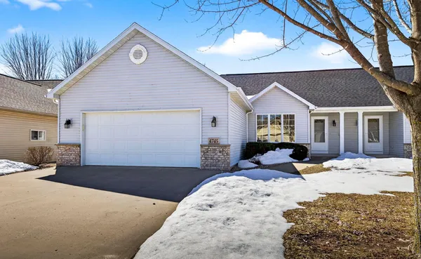 $399,900 | 4745 Westbrook Court, Appleton, WI 54913