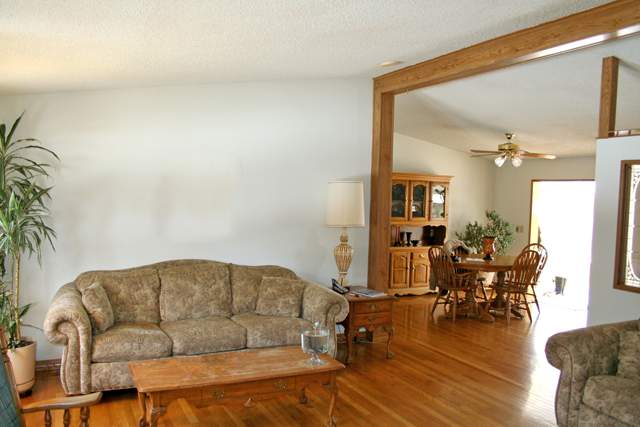 2325 South Espanola Road Medical Lake, WA 99022 - Photo 2 of 9