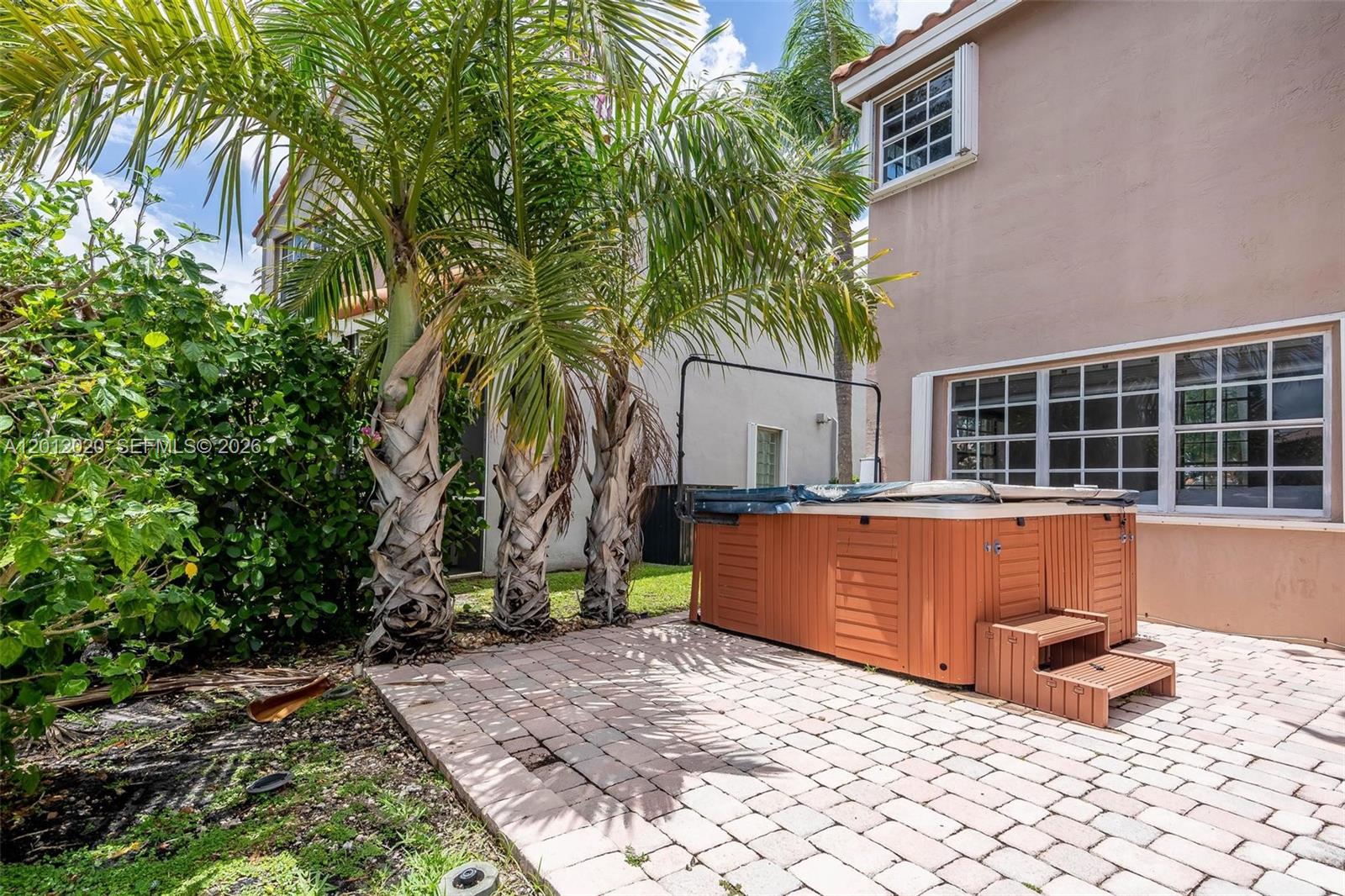 303 Bridgeton Road Weston, FL 33326 - Photo 30 of 52
