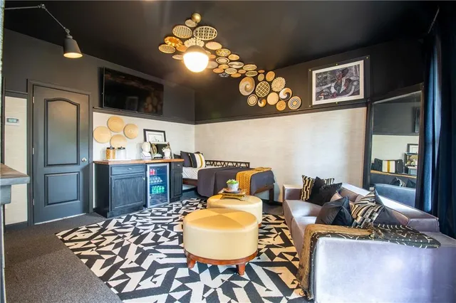 $3,200 | 2122 Silas Way Northwest, Atlanta, GA 30318