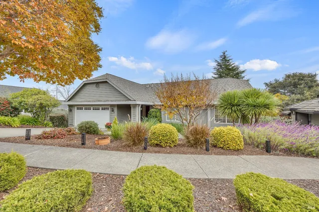 $1,250,000 | 14 Clement Court, Napa, CA 94558