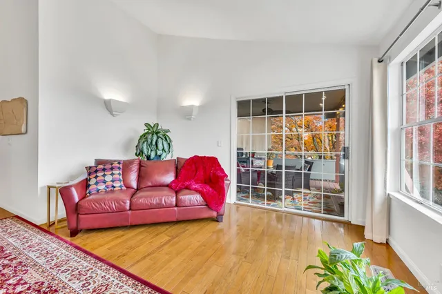 $1,250,000 | 14 Clement Court, Napa, CA 94558