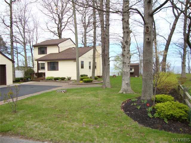 983 Lake Road Porter, NY 14174 - Photo 1 of 1 Exterior Front