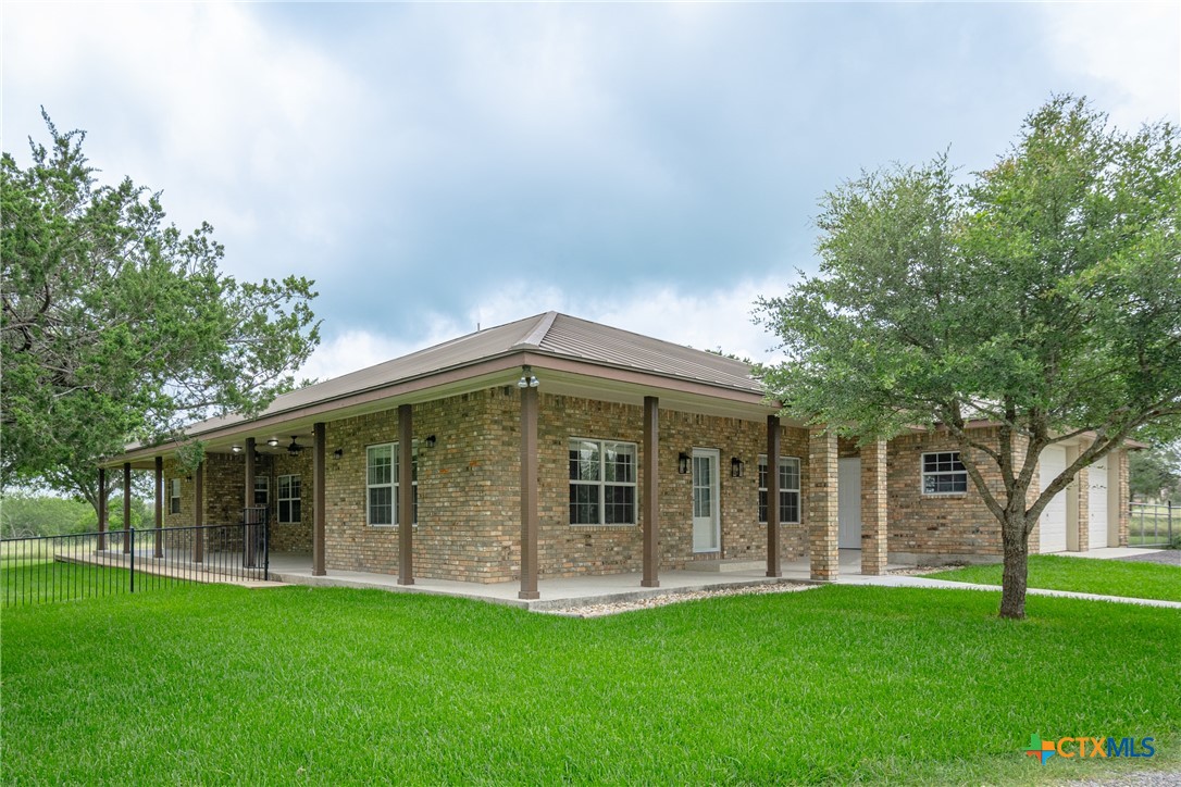 1919 Wetz Road Marion, TX 78124 - Photo 3 of 48