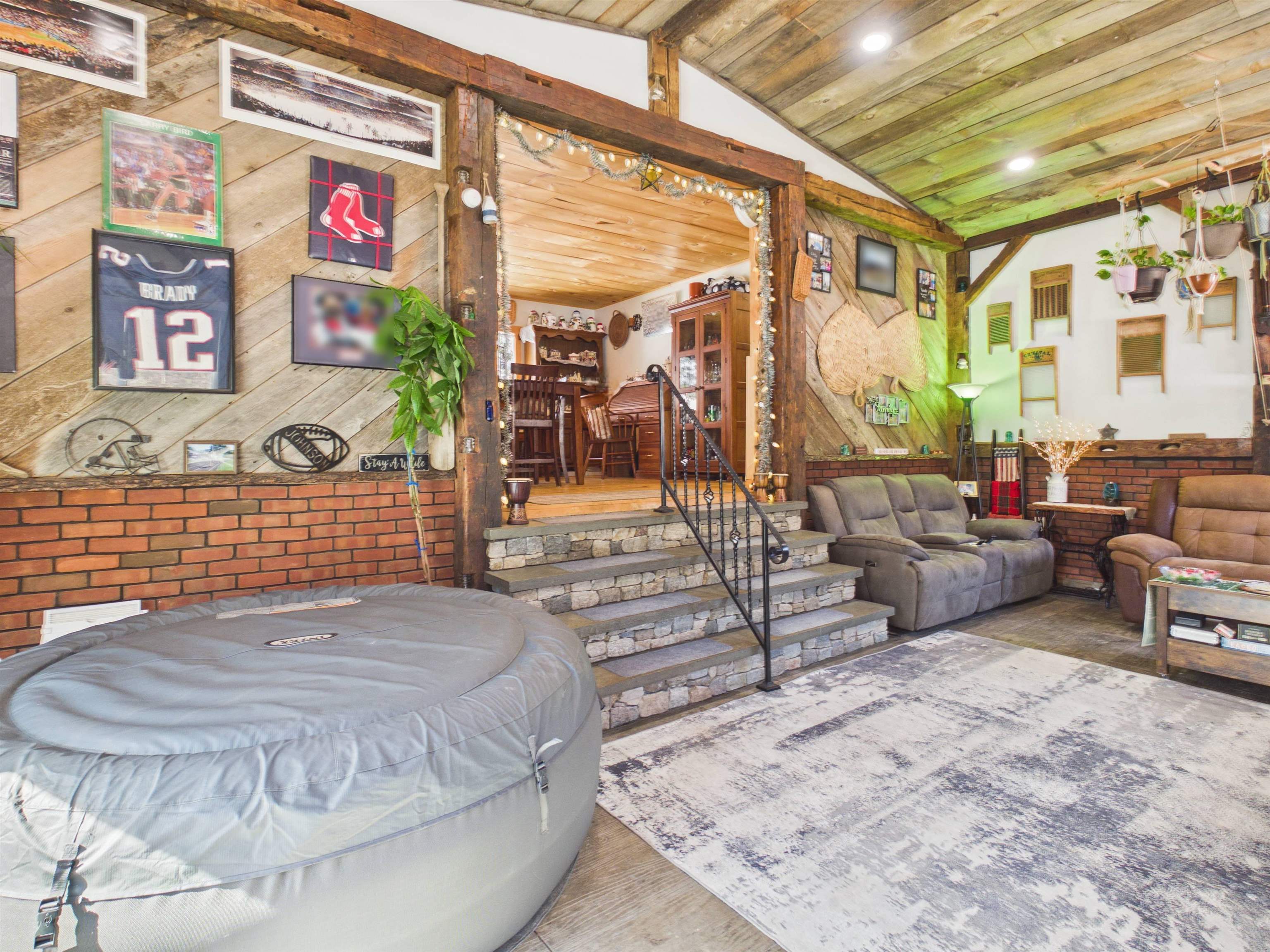 44 Schult Street Keene, NH 03431 - Photo 3 of 38