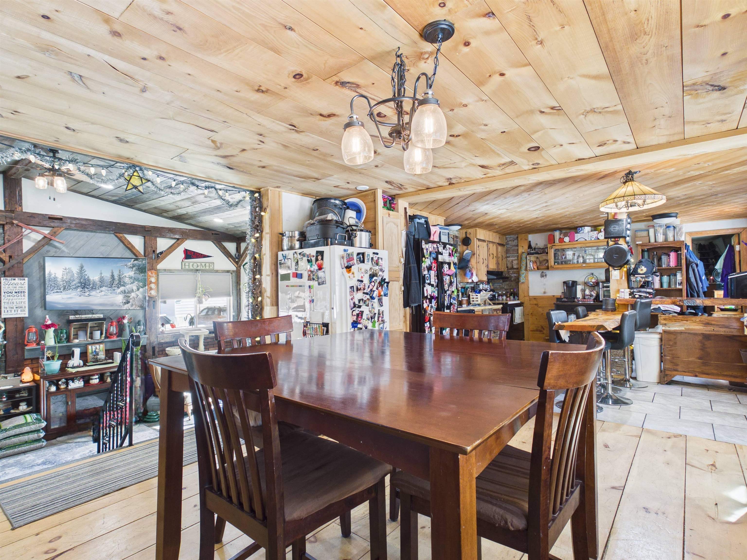 44 Schult Street Keene, NH 03431 - Photo 8 of 38