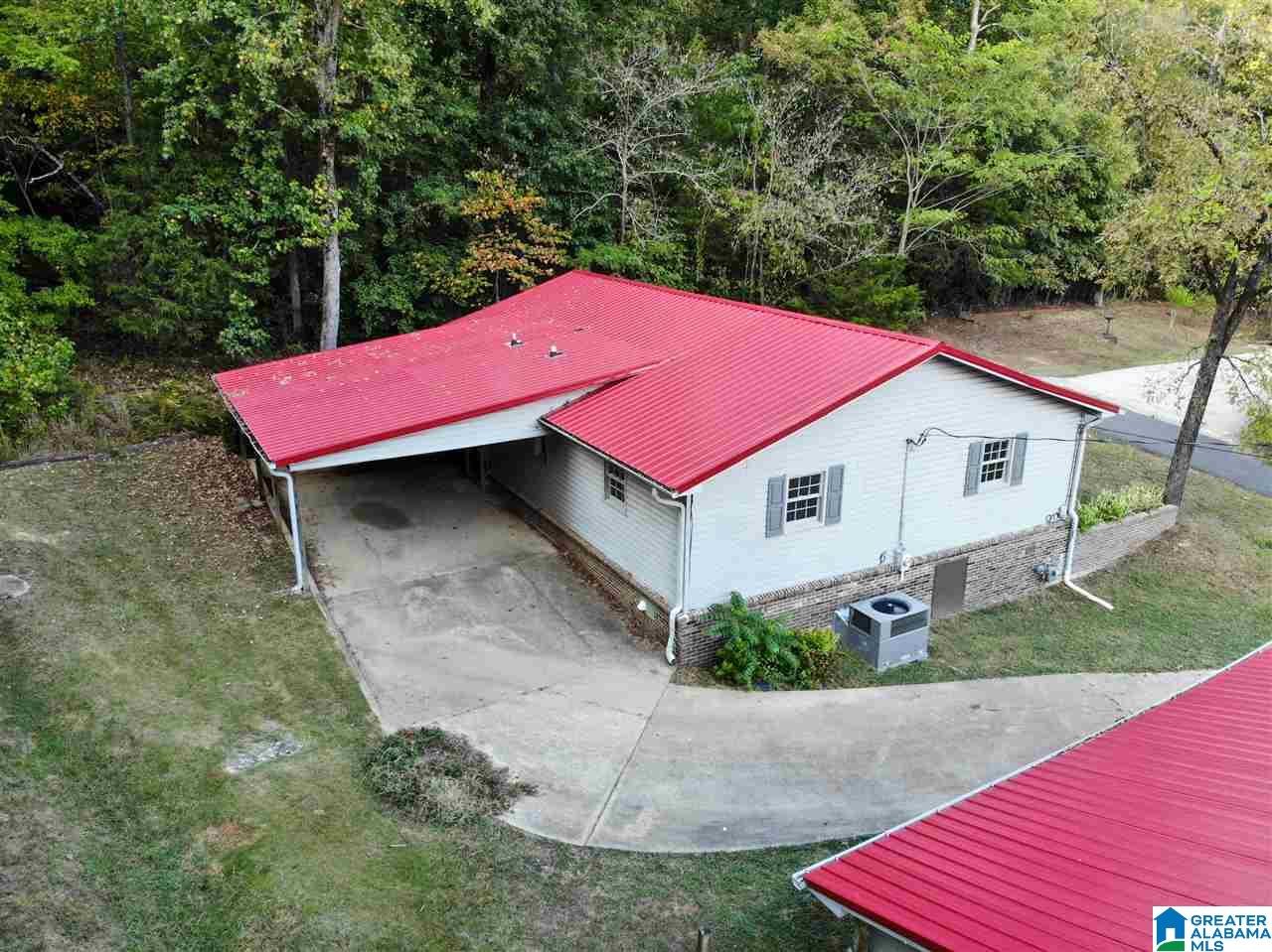 938 Cotton Avenue Oneonta, AL 35121 - Photo 11 of 50