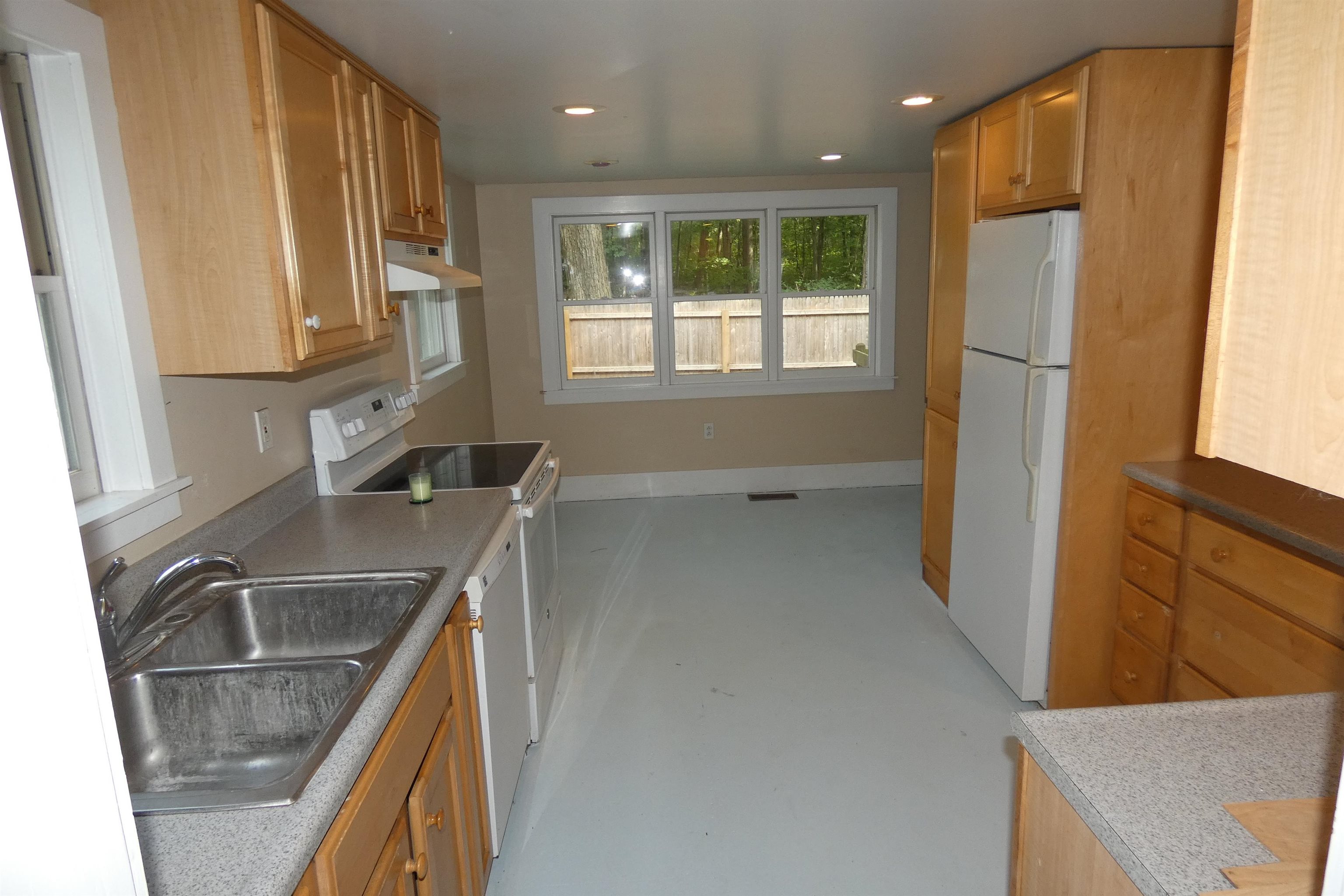 881 Highway 30 Cornwall, VT 05753 - Photo 6 of 21 Gallery Image 6