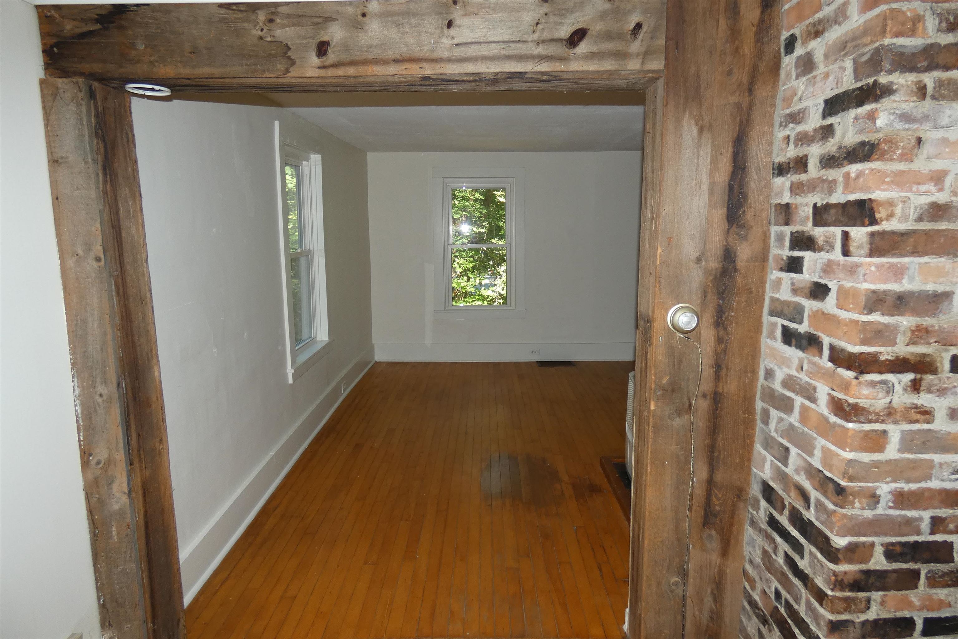 881 Highway 30 Cornwall, VT 05753 - Photo 8 of 21 Gallery Image 8