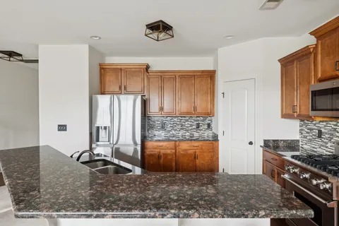 $557,900 | 1102 Smokewood Way, Nashville, TN 37221