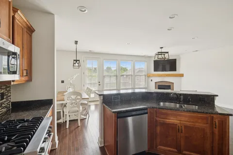 $557,900 | 1102 Smokewood Way, Nashville, TN 37221