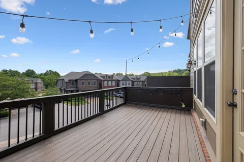$557,900 | 1102 Smokewood Way, Nashville, TN 37221