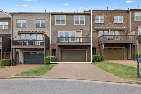 $557,900 | 1102 Smokewood Way, Nashville, TN 37221