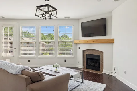 $557,900 | 1102 Smokewood Way, Nashville, TN 37221