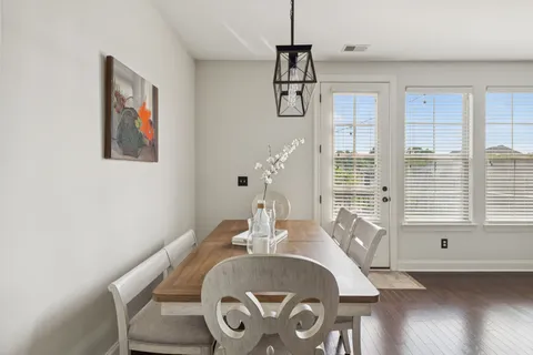 $557,900 | 1102 Smokewood Way, Nashville, TN 37221
