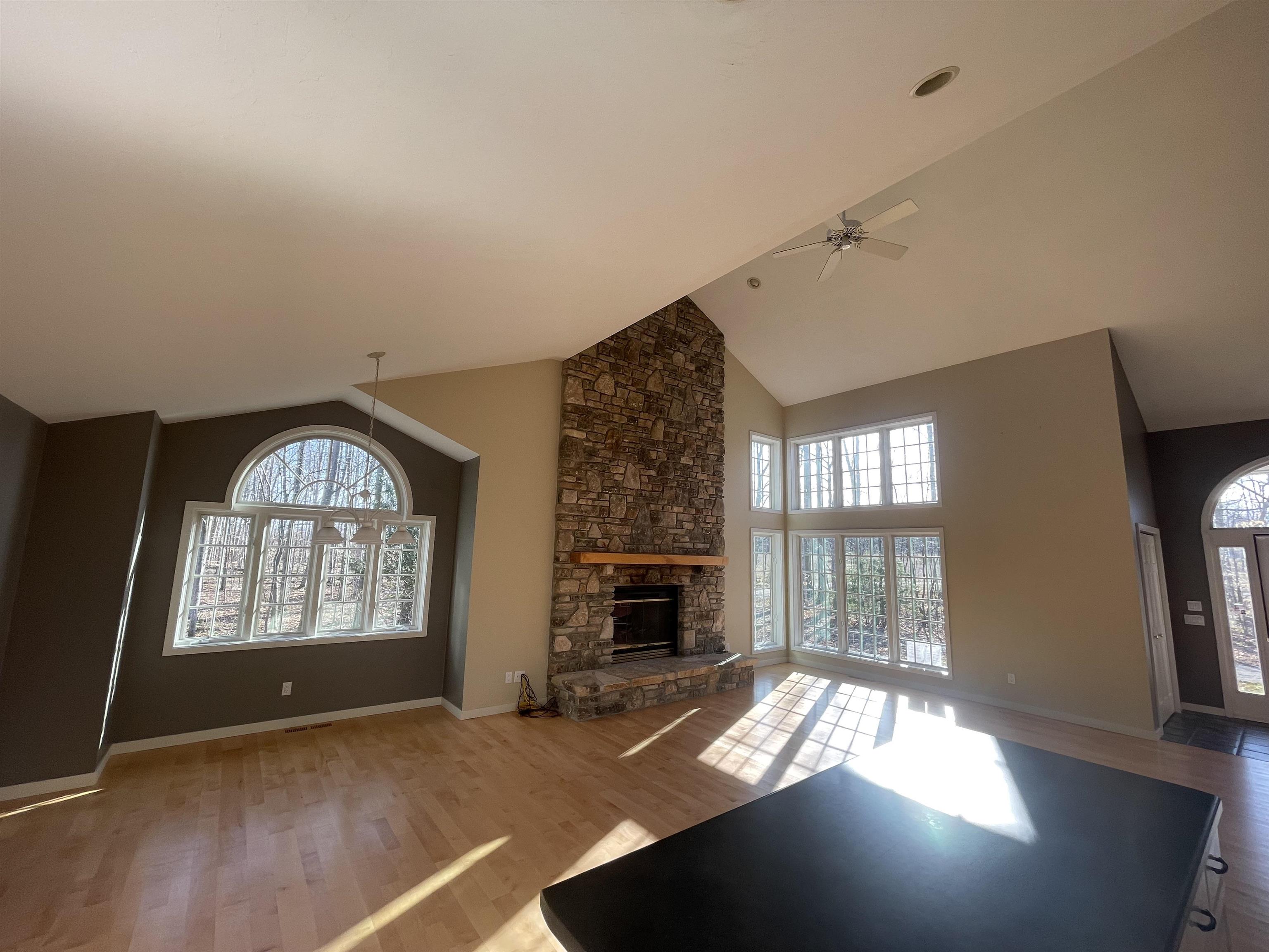 10298 Woodcrest Road Sister Bay, WI 54234 - Photo 5 of 17