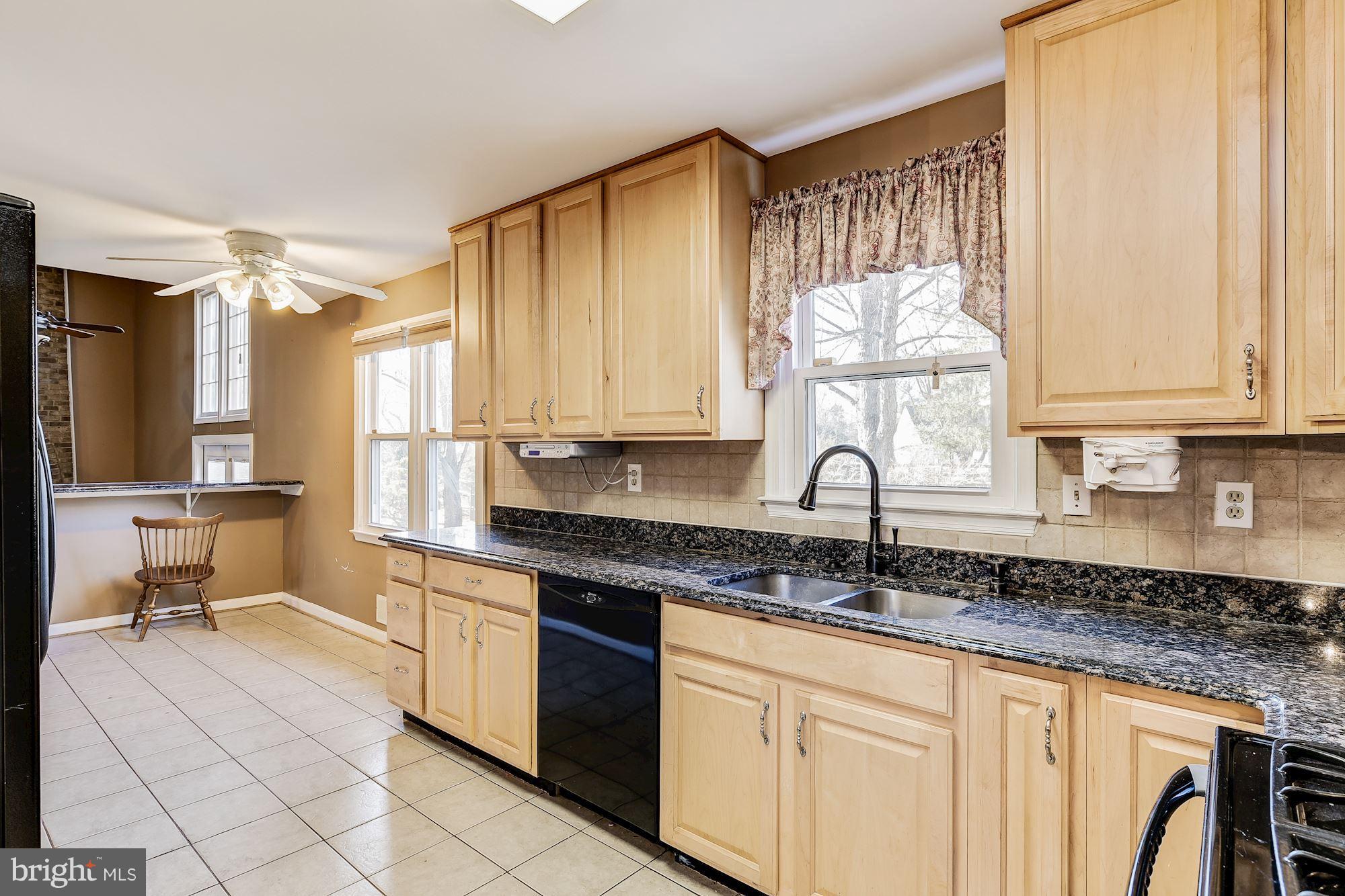 17004 Cashell Road Rockville, MD 20853 - Photo 11 of 44 Kitchen