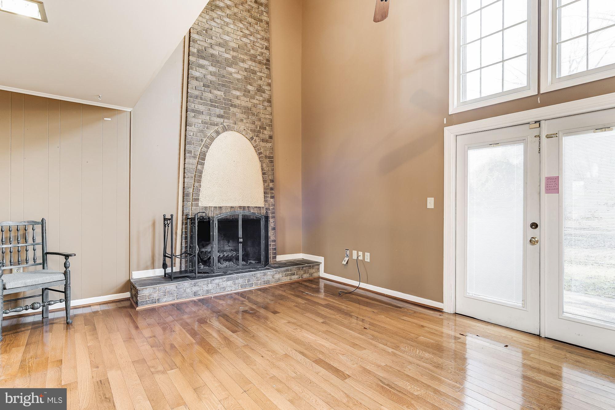 17004 Cashell Road Rockville, MD 20853 - Photo 17 of 44 Family Room