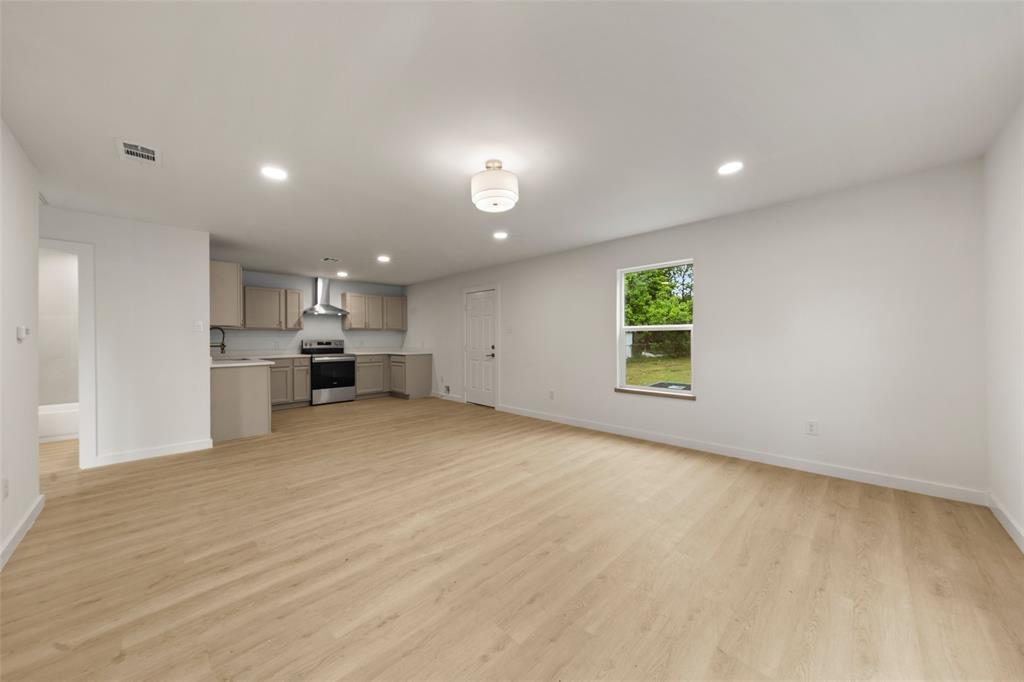 3613 North 25th Street Waco, TX 76708 - Photo 4 of 18
