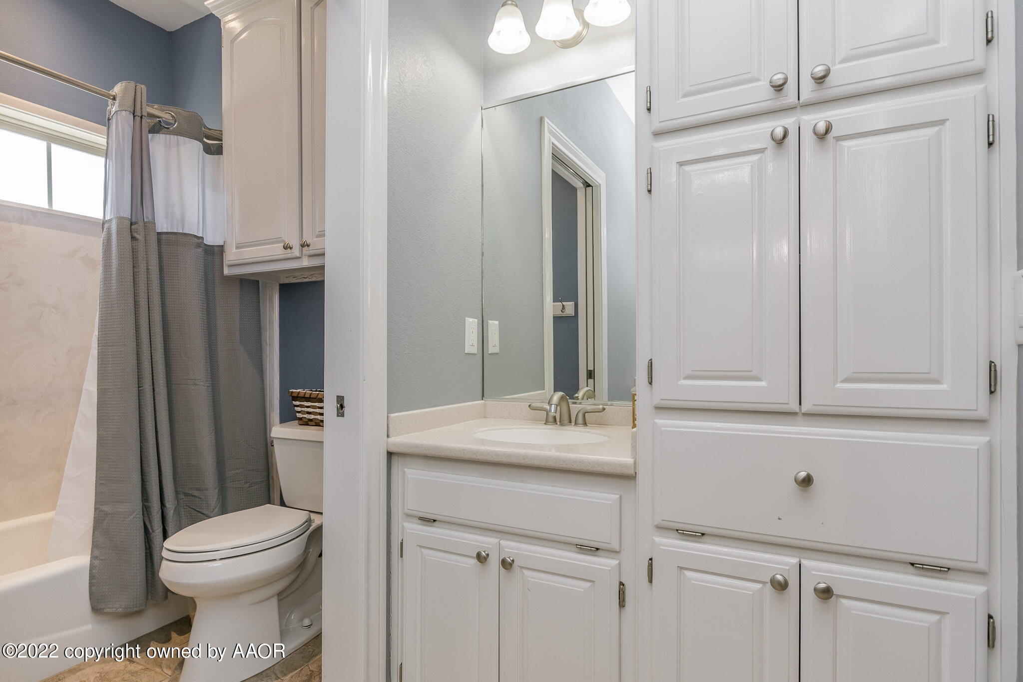 9311 Rj Drive Amarillo, TX 79119 - Photo 17 of 37 Hall Bathroom-2