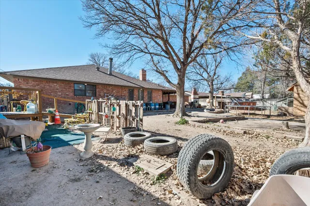 $310,000 | 1804 West Ave H, Muleshoe, TX 79347