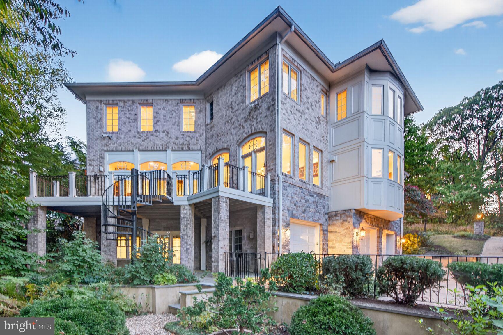 3950 27th Road North Arlington, VA 22207 - Photo 3 of 86 Stunning back