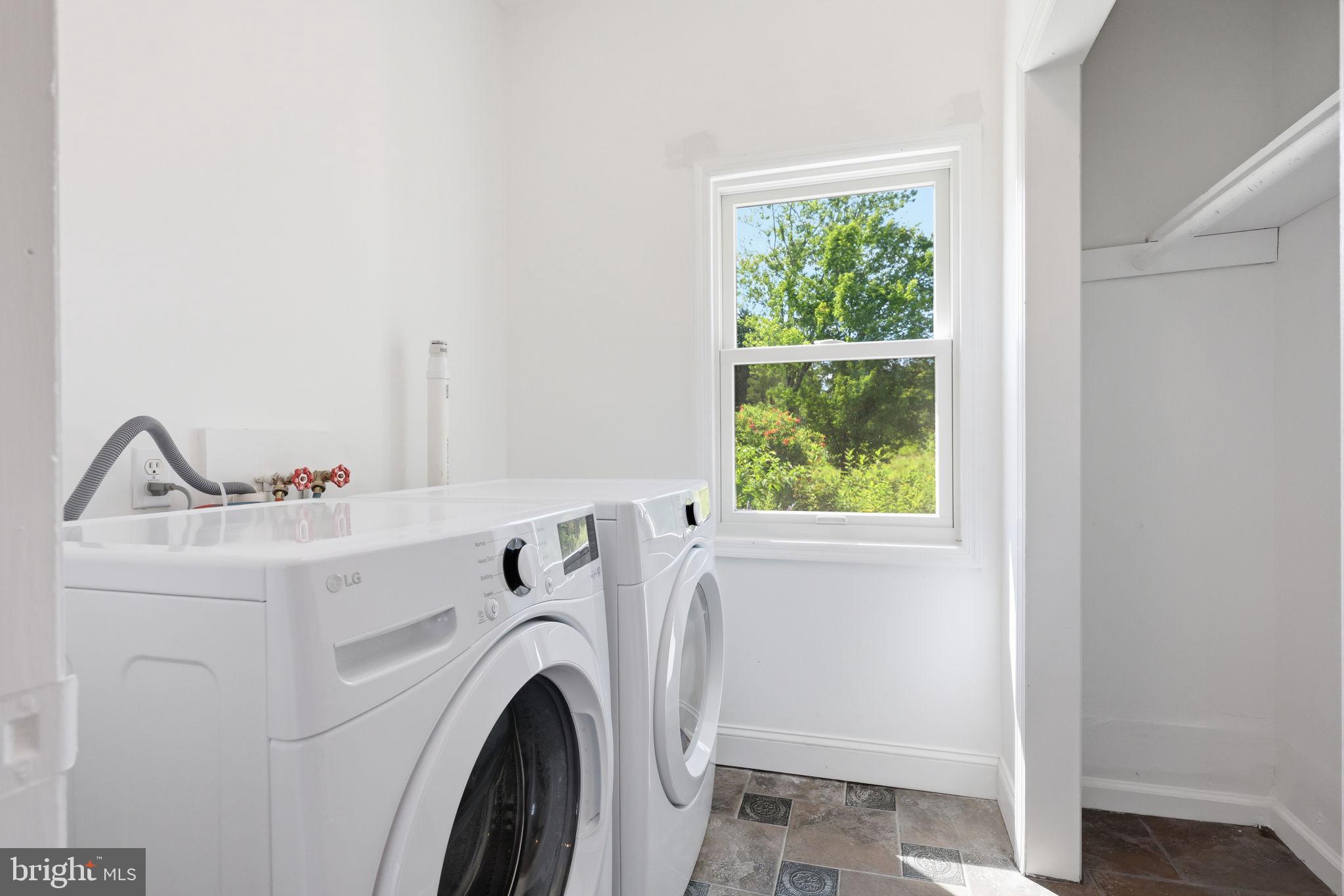 34 Woosamonsa Road Pennington, NJ 08534 - Photo 41 of 46 Gallery Image 41