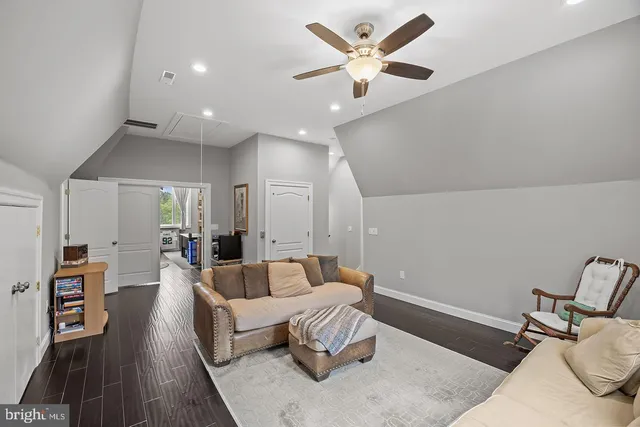 $1,800,000 | 22 Grassy Lake Road, Shamong, NJ 08088