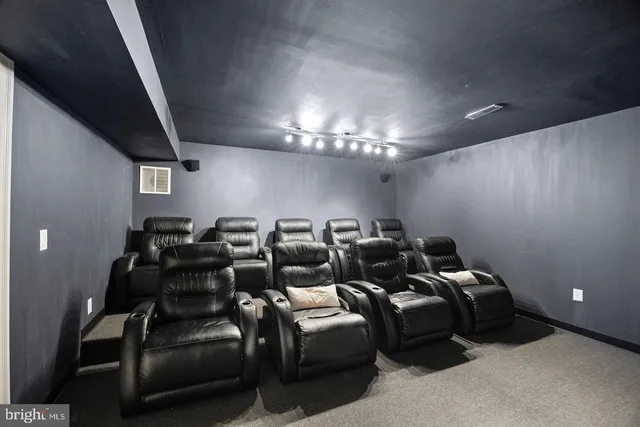 $1,800,000 | 22 Grassy Lake Road, Shamong, NJ 08088