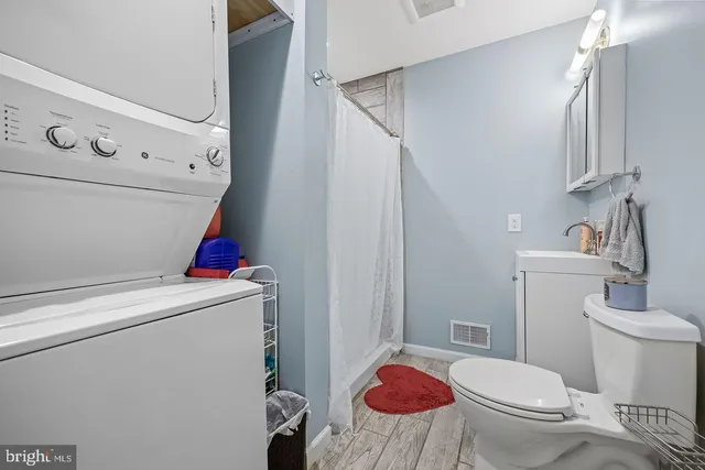 $1,800,000 | 22 Grassy Lake Road, Shamong, NJ 08088