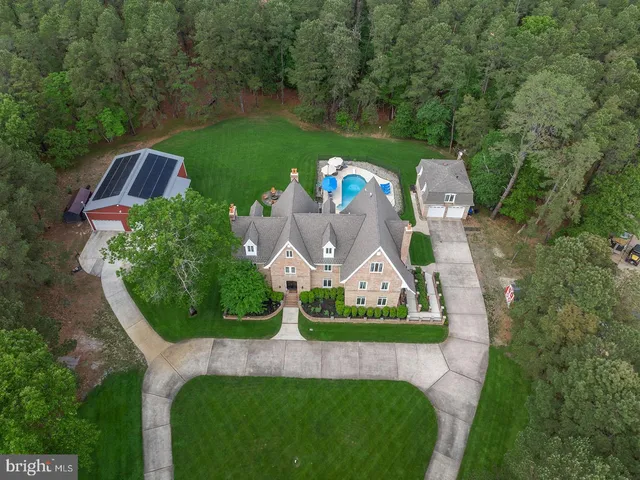$1,800,000 | 22 Grassy Lake Road, Shamong, NJ 08088