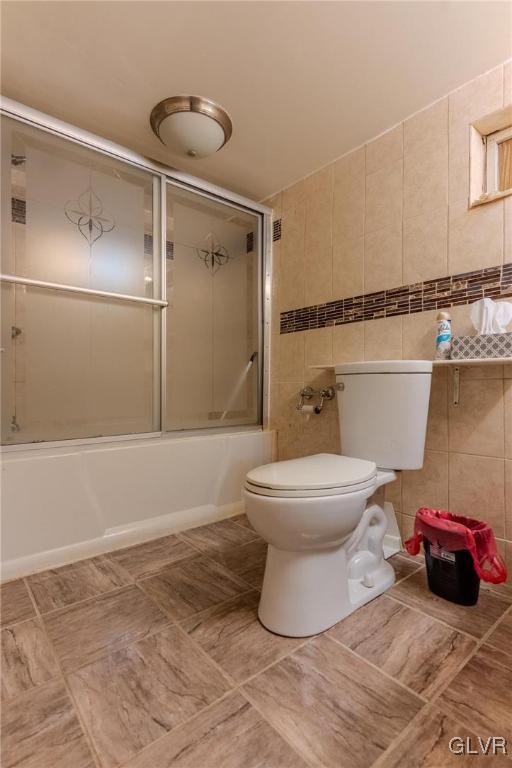 4002 Chew Street Allentown, PA 18104 - Photo 18 of 27 a bathroom with a toilet and a shower