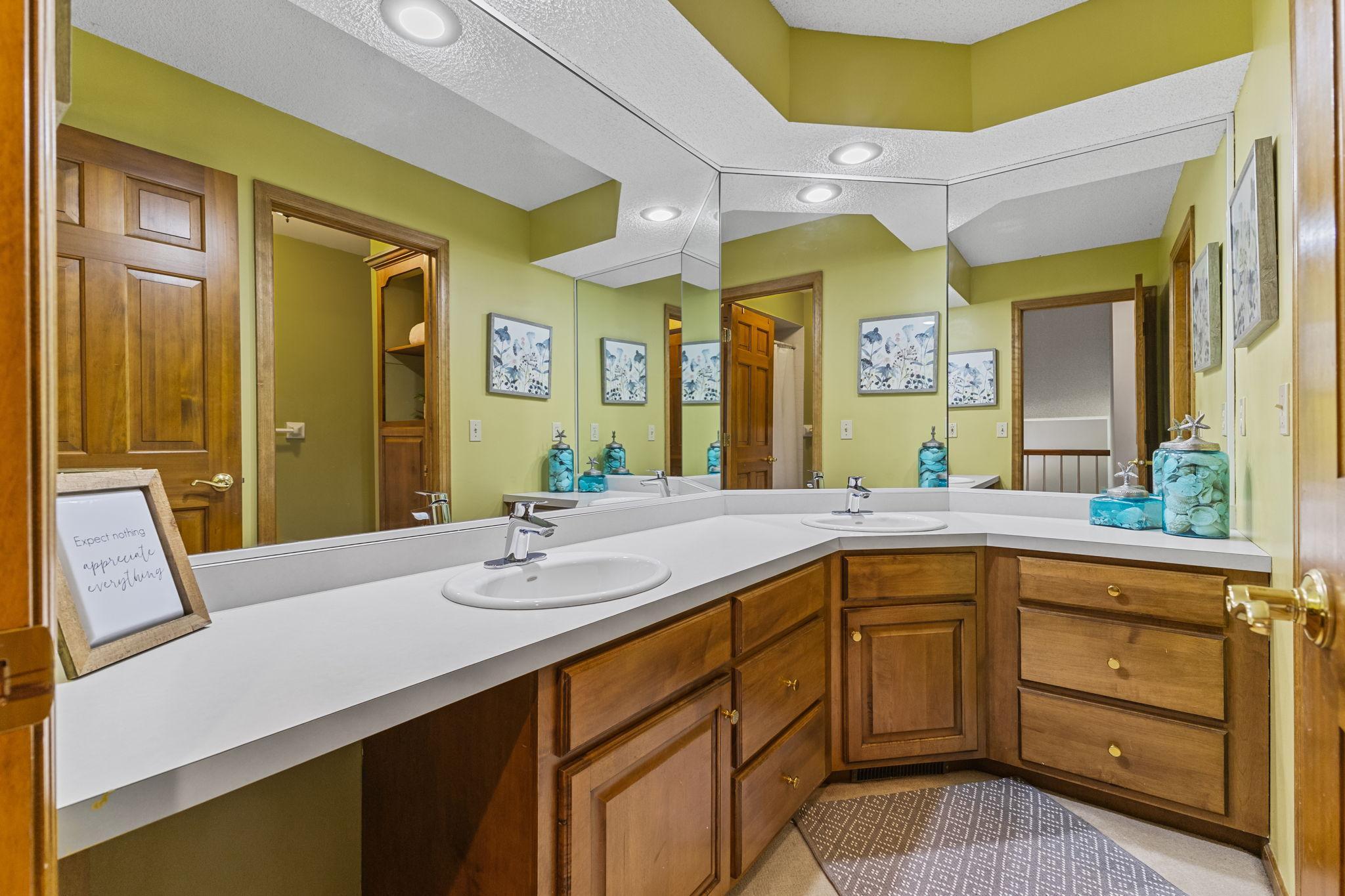 8048 Ranchview Lane North Maple Grove, MN 55311 - Photo 35 of 58