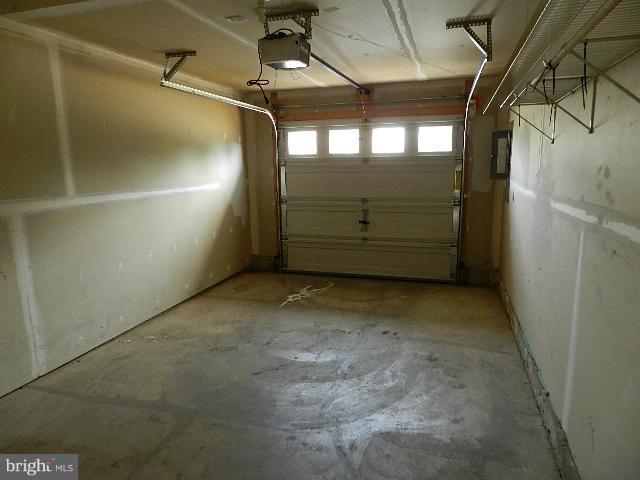 173 Mill Road Chambersburg, PA 17201 - Photo 8 of 15 Interior (General)