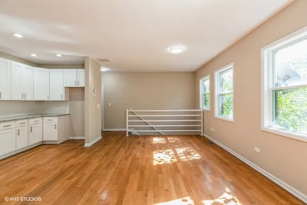 $97,900 | 1431 West 108th Street, Unit D, Chicago, IL 60643