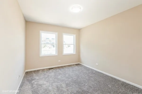$97,900 | 1431 West 108th Street, Unit D, Chicago, IL 60643