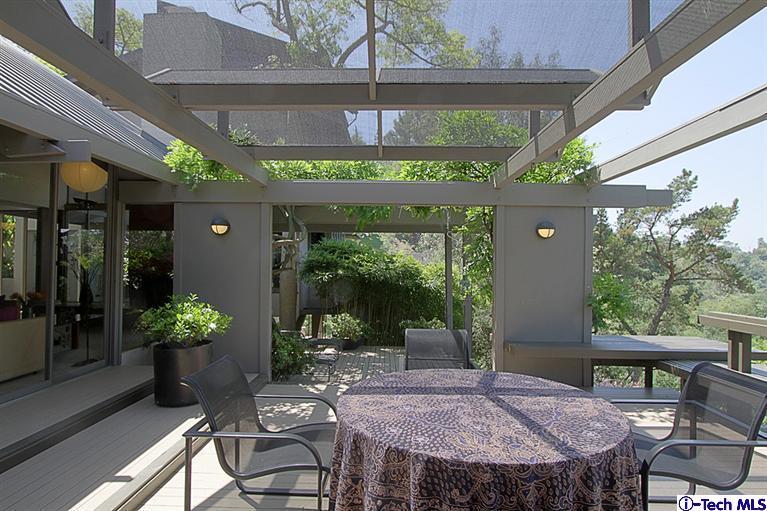 371 Manford Way Pasadena, CA 91105 - Photo 11 of 44 Additional Photo