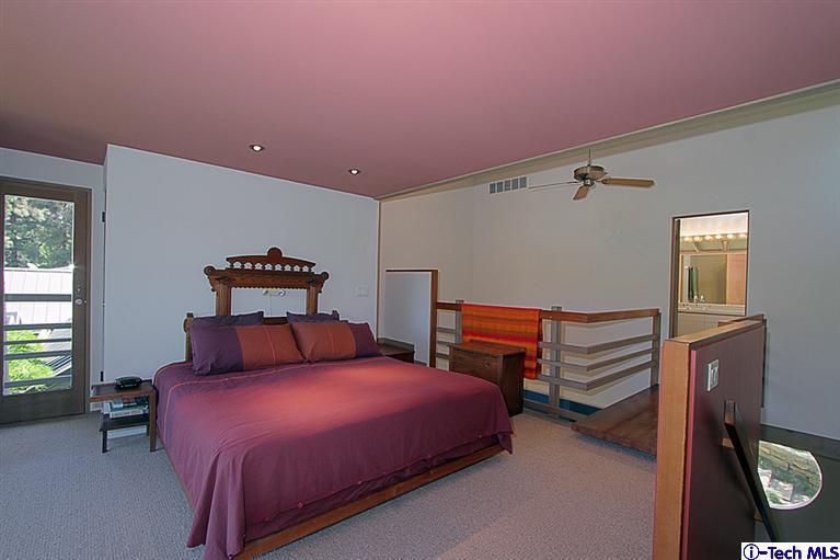 371 Manford Way Pasadena, CA 91105 - Photo 17 of 44 Additional Photo