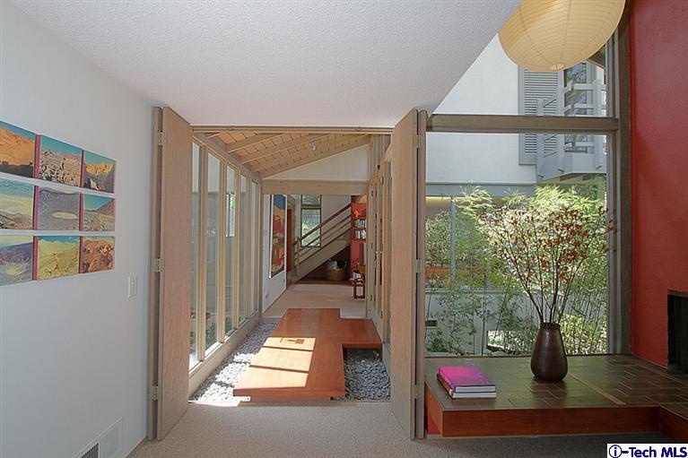 371 Manford Way Pasadena, CA 91105 - Photo 23 of 44 Additional Photo