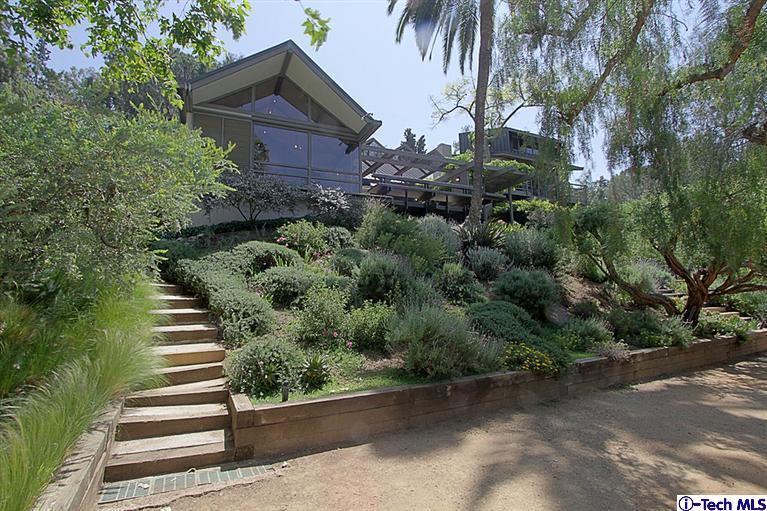 371 Manford Way Pasadena, CA 91105 - Photo 34 of 44 Additional Photo