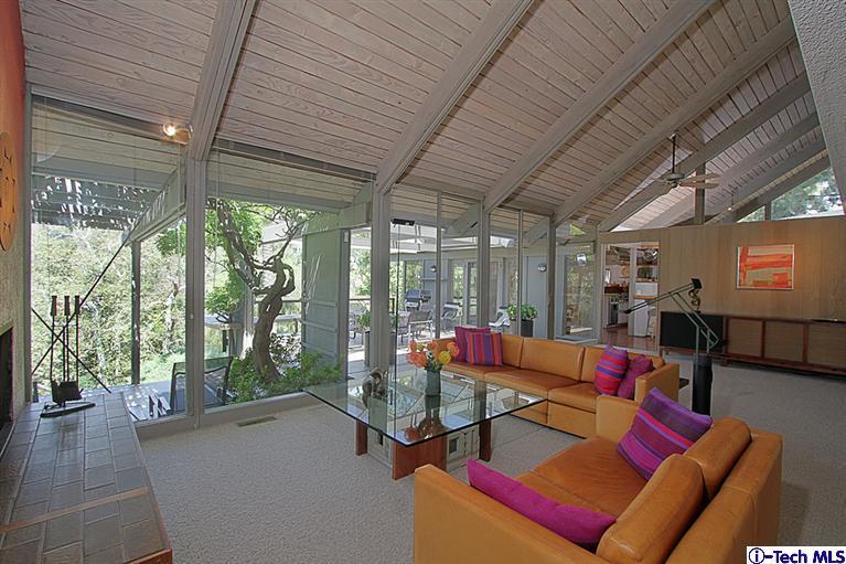 371 Manford Way Pasadena, CA 91105 - Photo 8 of 44 Additional Photo