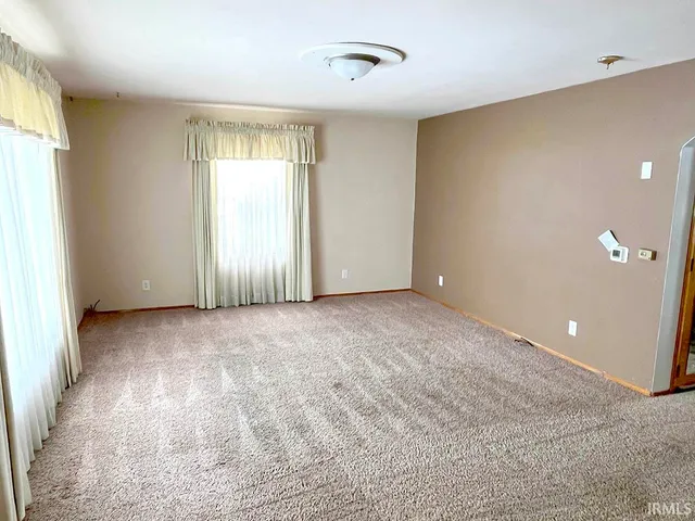 $346,900 | 2706 Berkey Avenue, Goshen, IN 46526