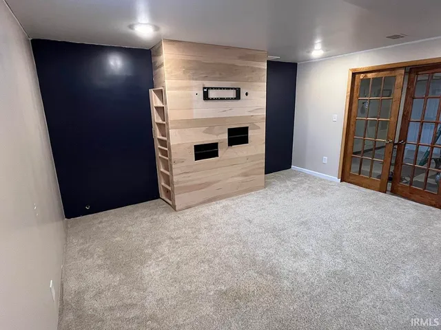 $346,900 | 2706 Berkey Avenue, Goshen, IN 46526