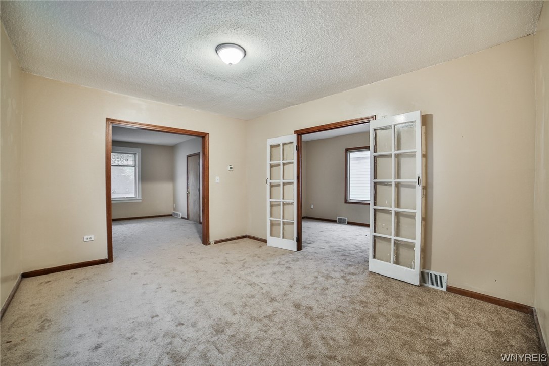 214 Abbott Road Buffalo, NY 14220 - Photo 16 of 50