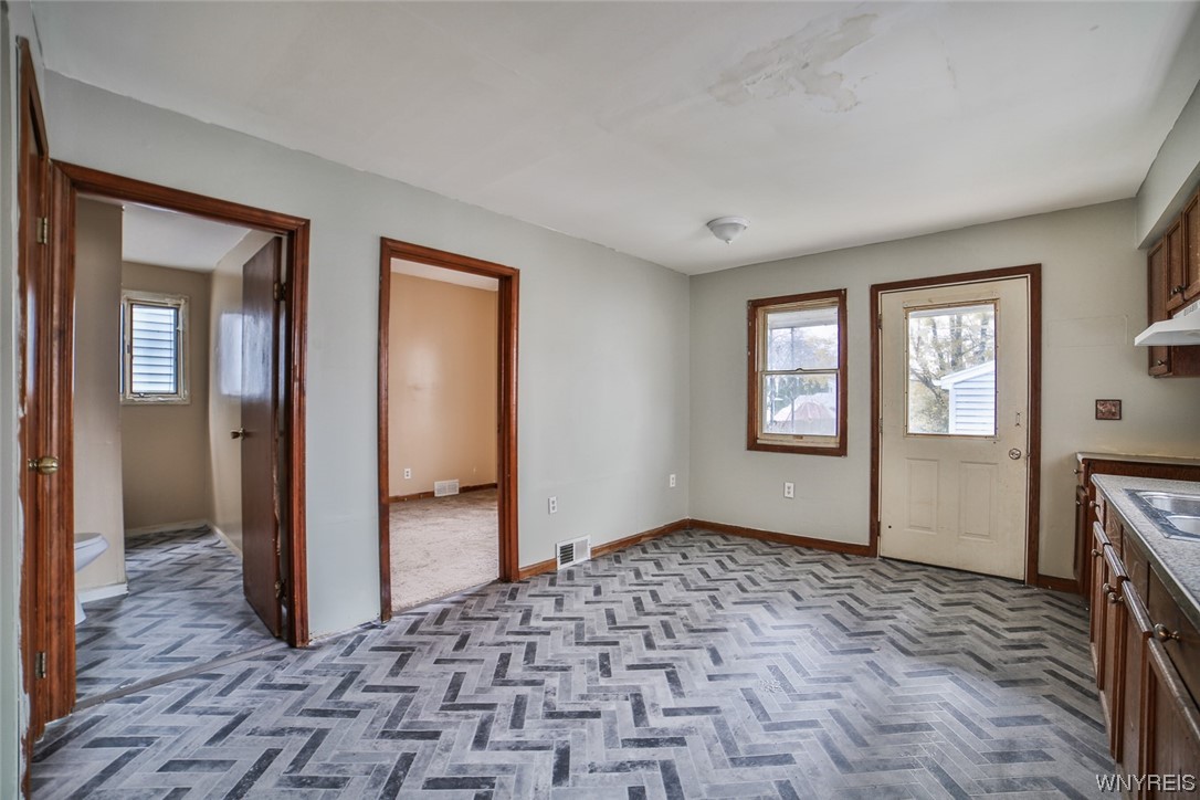 214 Abbott Road Buffalo, NY 14220 - Photo 21 of 50