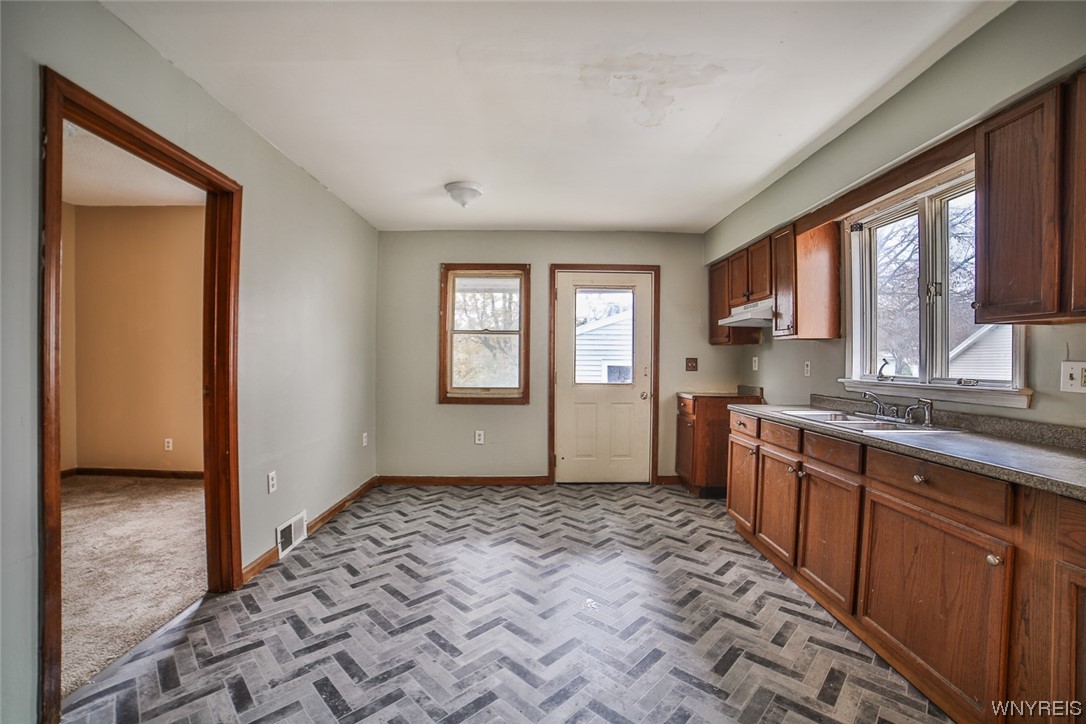 214 Abbott Road Buffalo, NY 14220 - Photo 25 of 50