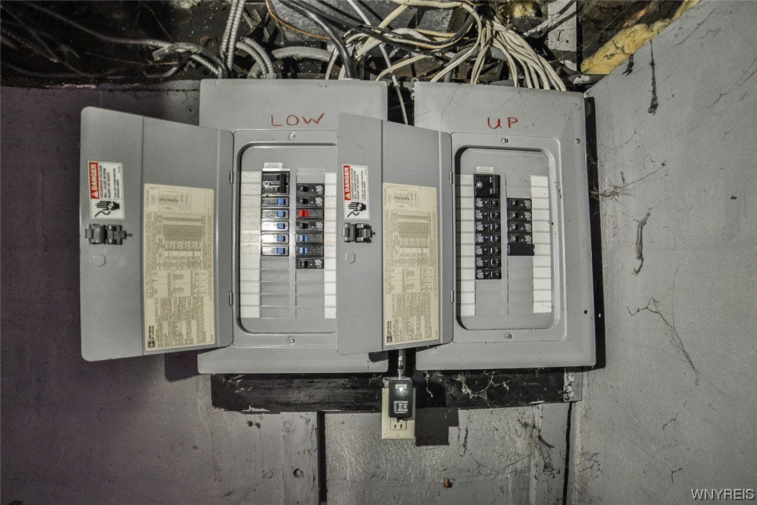 214 Abbott Road Buffalo, NY 14220 - Photo 33 of 50