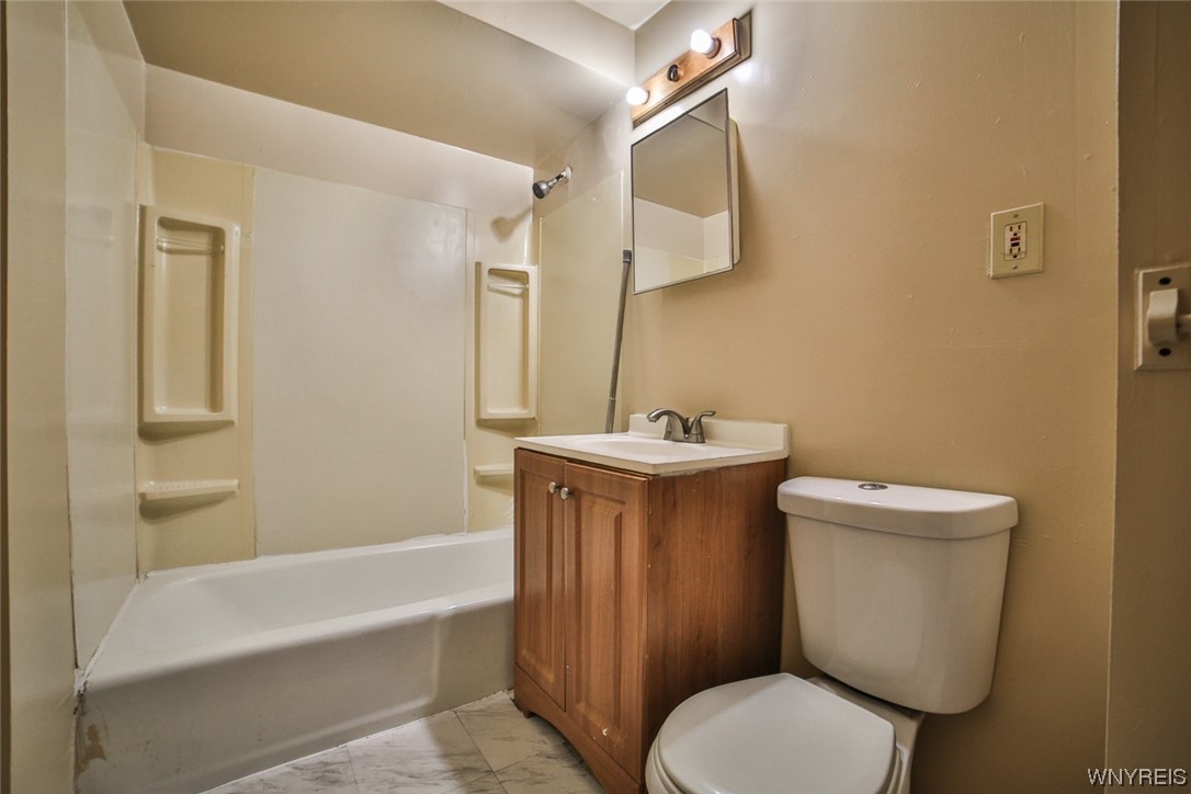 214 Abbott Road Buffalo, NY 14220 - Photo 44 of 50